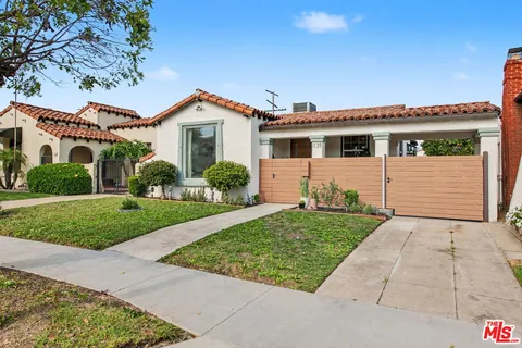 $815,000 | 1135 West 81st Place, Los Angeles, CA 90044