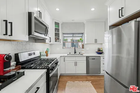 $815,000 | 1135 West 81st Place, Los Angeles, CA 90044
