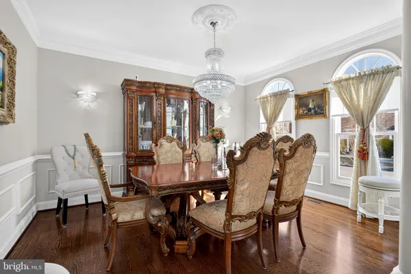 $1,265,000 | 2013 Sullivan Lane, Silver Spring, MD 20906