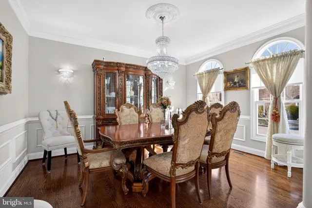 $1,265,000 | 2013 Sullivan Lane, Silver Spring, MD 20906