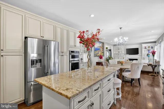 $1,265,000 | 2013 Sullivan Lane, Silver Spring, MD 20906