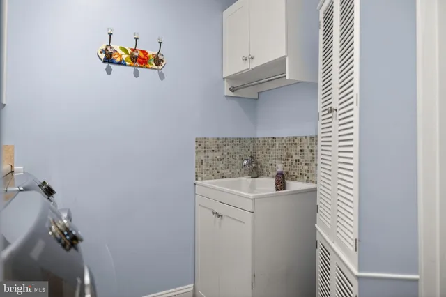 $1,265,000 | 2013 Sullivan Lane, Silver Spring, MD 20906