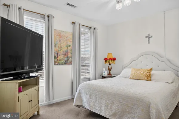 $1,265,000 | 2013 Sullivan Lane, Silver Spring, MD 20906