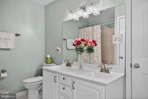 $1,265,000 | 2013 Sullivan Lane, Silver Spring, MD 20906