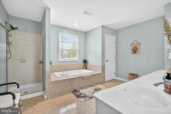 $1,265,000 | 2013 Sullivan Lane, Silver Spring, MD 20906