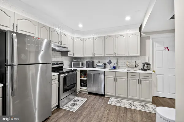 $1,265,000 | 2013 Sullivan Lane, Silver Spring, MD 20906