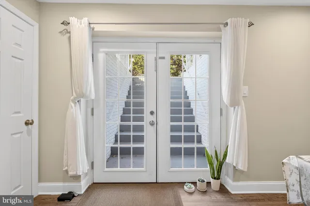 $1,265,000 | 2013 Sullivan Lane, Silver Spring, MD 20906