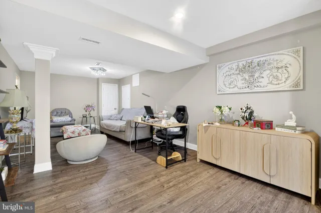 $1,265,000 | 2013 Sullivan Lane, Silver Spring, MD 20906