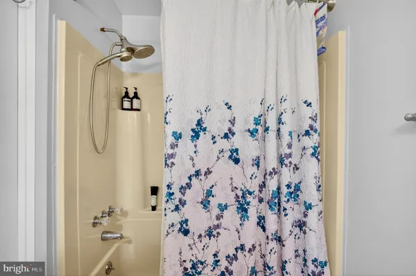 $1,265,000 | 2013 Sullivan Lane, Silver Spring, MD 20906