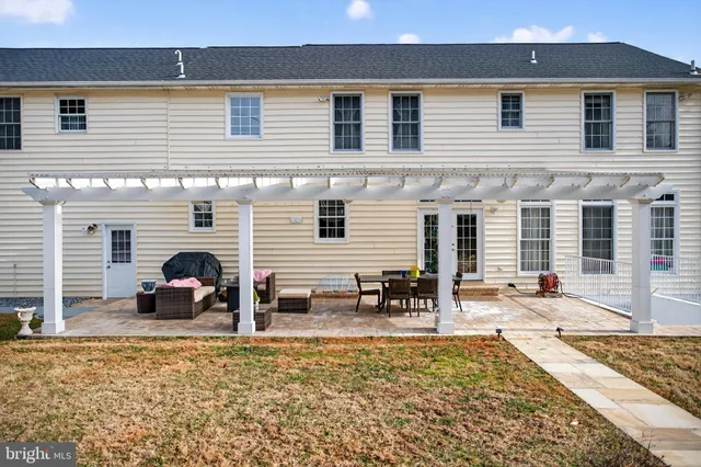 $1,265,000 | 2013 Sullivan Lane, Silver Spring, MD 20906