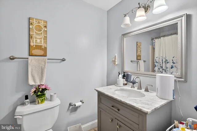 $1,265,000 | 2013 Sullivan Lane, Silver Spring, MD 20906