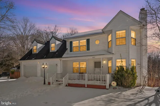 $615,000 | 5557 Reagon Court, Woodbridge, VA 22193