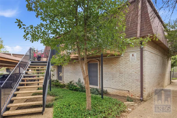$975 | 7801 Shoal Creek Boulevard, Unit 256, Austin, TX 78757