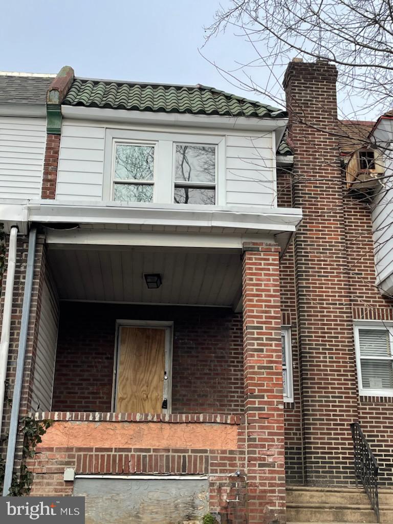 335 Huntley Road Upper Darby, PA 19082 - Photo 3 of 3 a front view of a house with windows