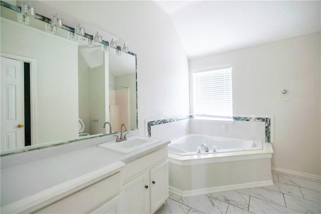 3635 Spring Mesa Drive Southwest Snellville, GA 30039 - Photo 6 of 31
