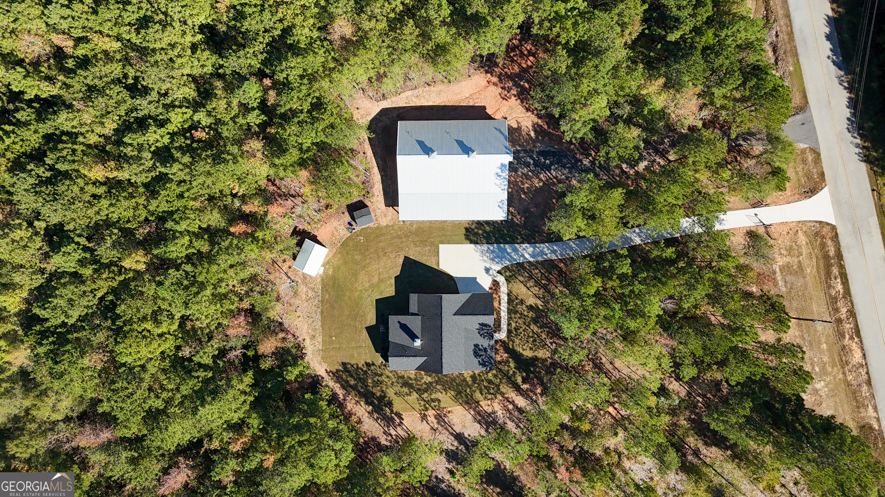 2114 Allie Road Greenville, GA 30222 - Photo 45 of 48 an aerial view of a house with a yard