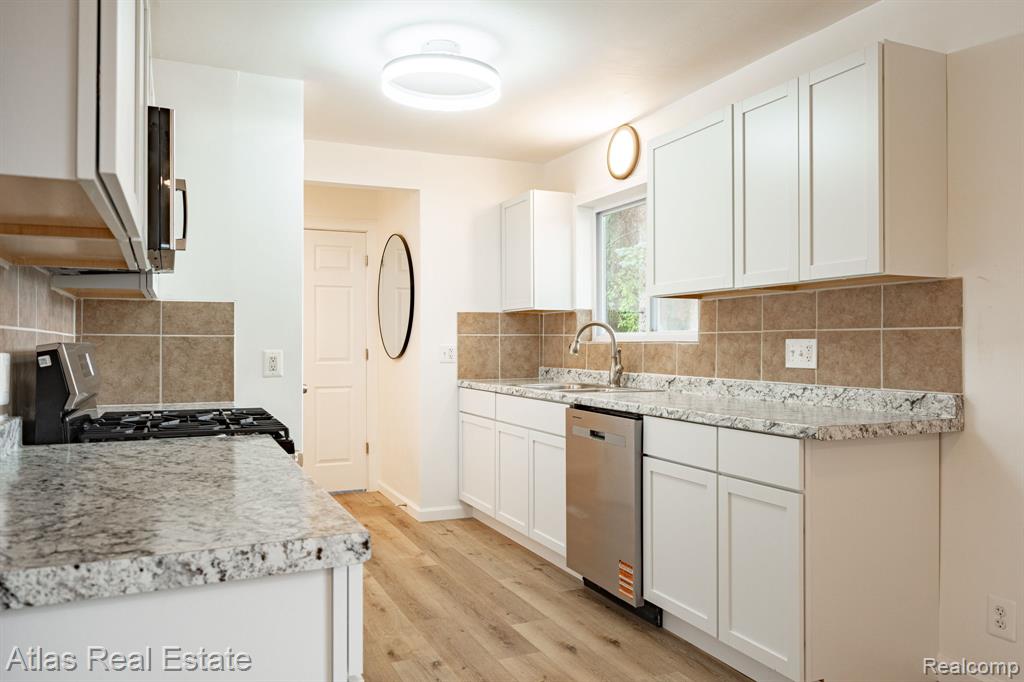 7398 North Genesee Road Genesee, MI 48437 - Photo 14 of 34