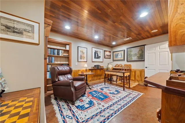 $1,600,000 | 126 Cape View Lane, Eatonton, GA 31024