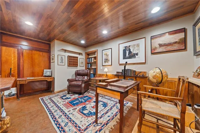 $1,600,000 | 126 Cape View Lane, Eatonton, GA 31024