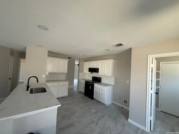 $297,777 | 117 Creekside Drive, Cibolo, TX 78108