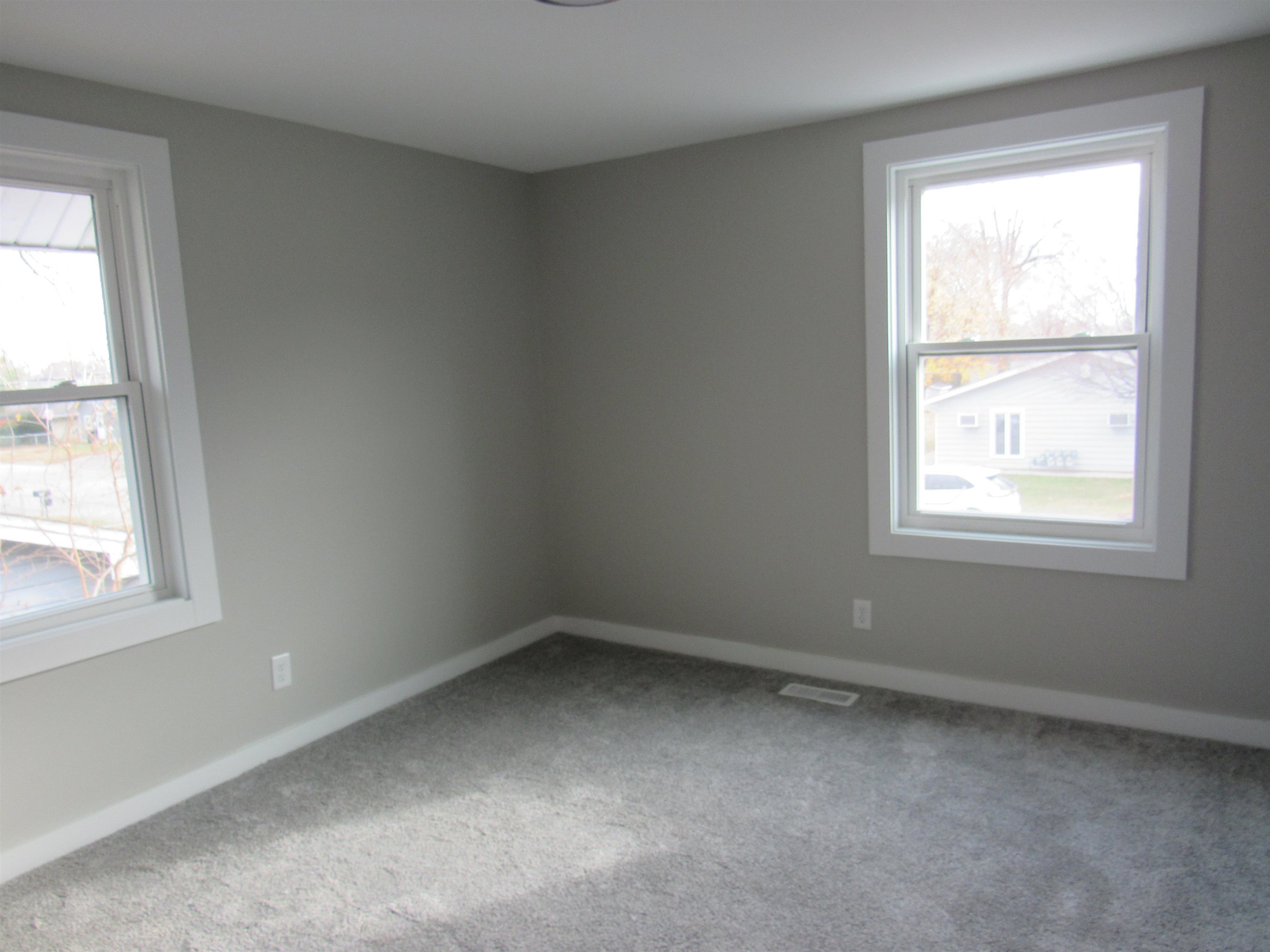 336 Belteberg Road Loves Park, IL 61111 - Photo 12 of 23 an empty room with a window
