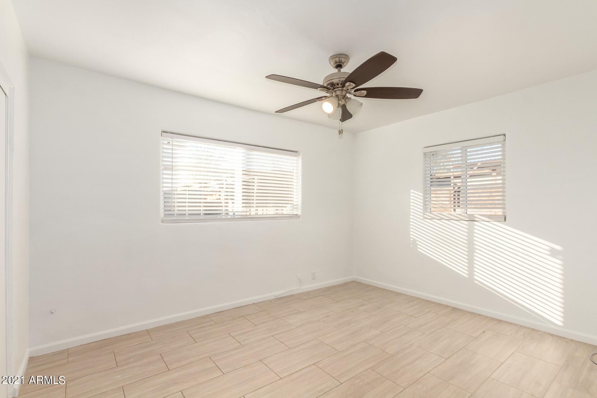 2015 West Monte Vista Road Phoenix, AZ 85009 - Photo 13 of 36 10 Monte Vista