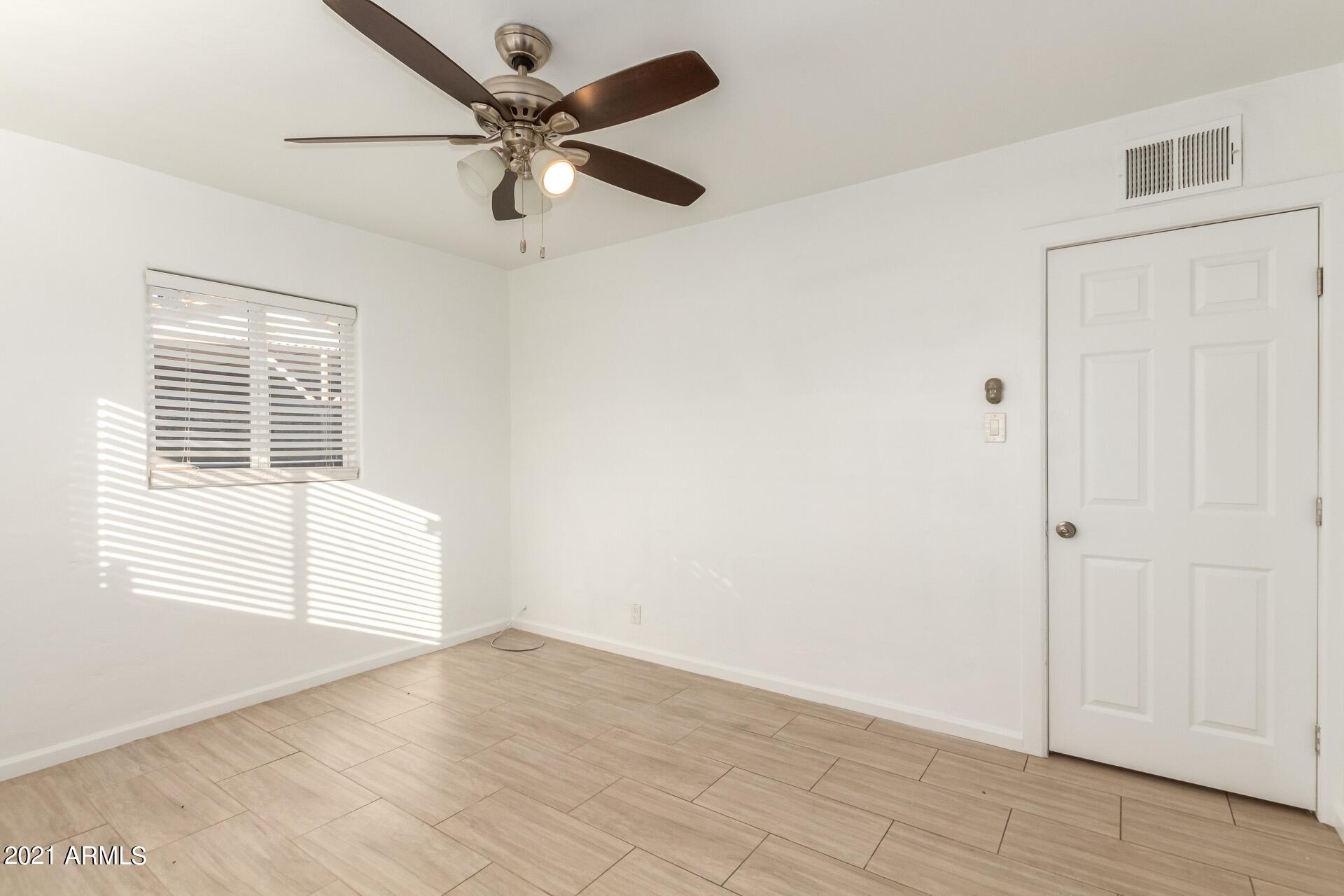 2015 West Monte Vista Road Phoenix, AZ 85009 - Photo 15 of 36 12 Monte Vista