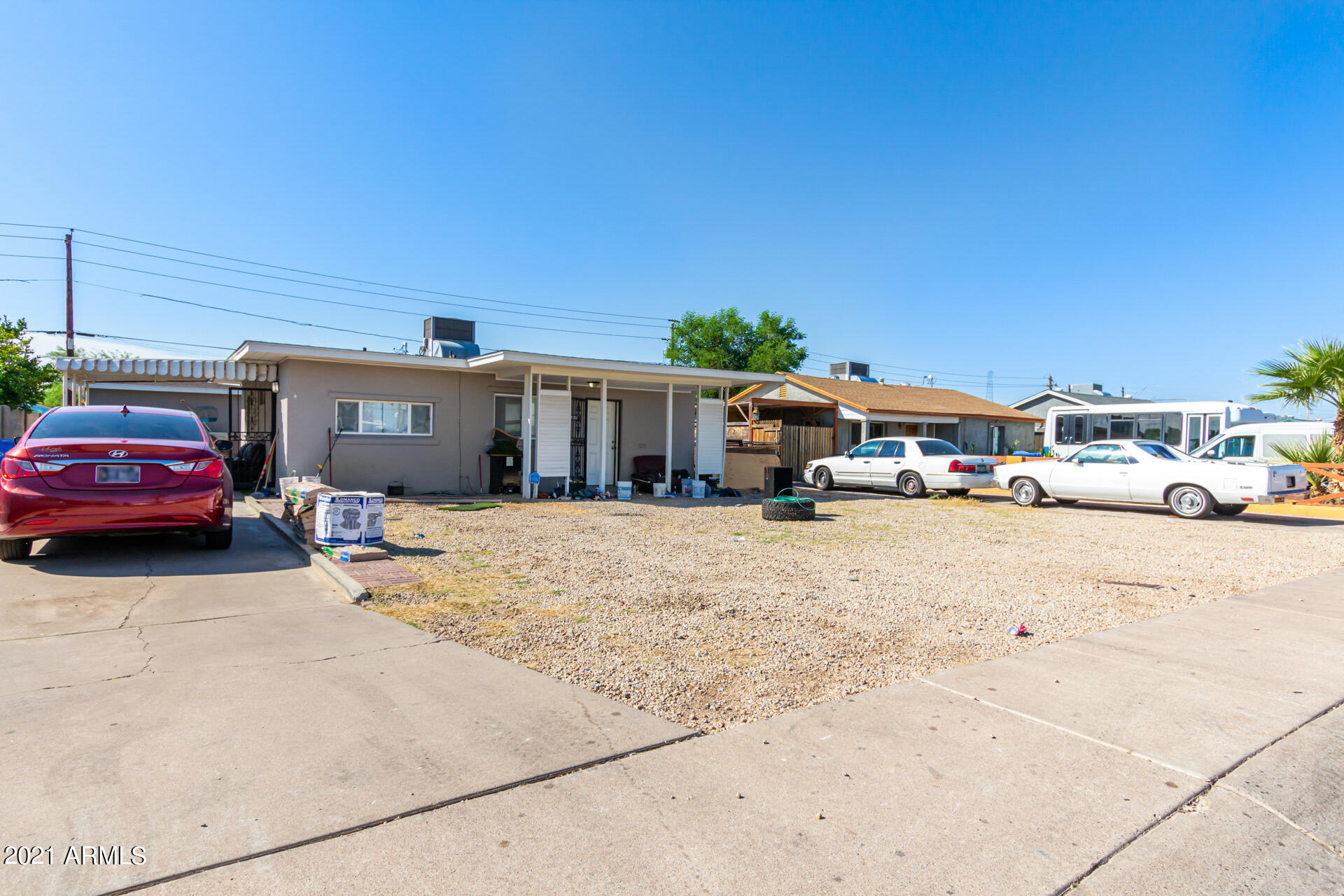 2015 West Monte Vista Road Phoenix, AZ 85009 - Photo 3 of 36 0007-04-Monte Vista
