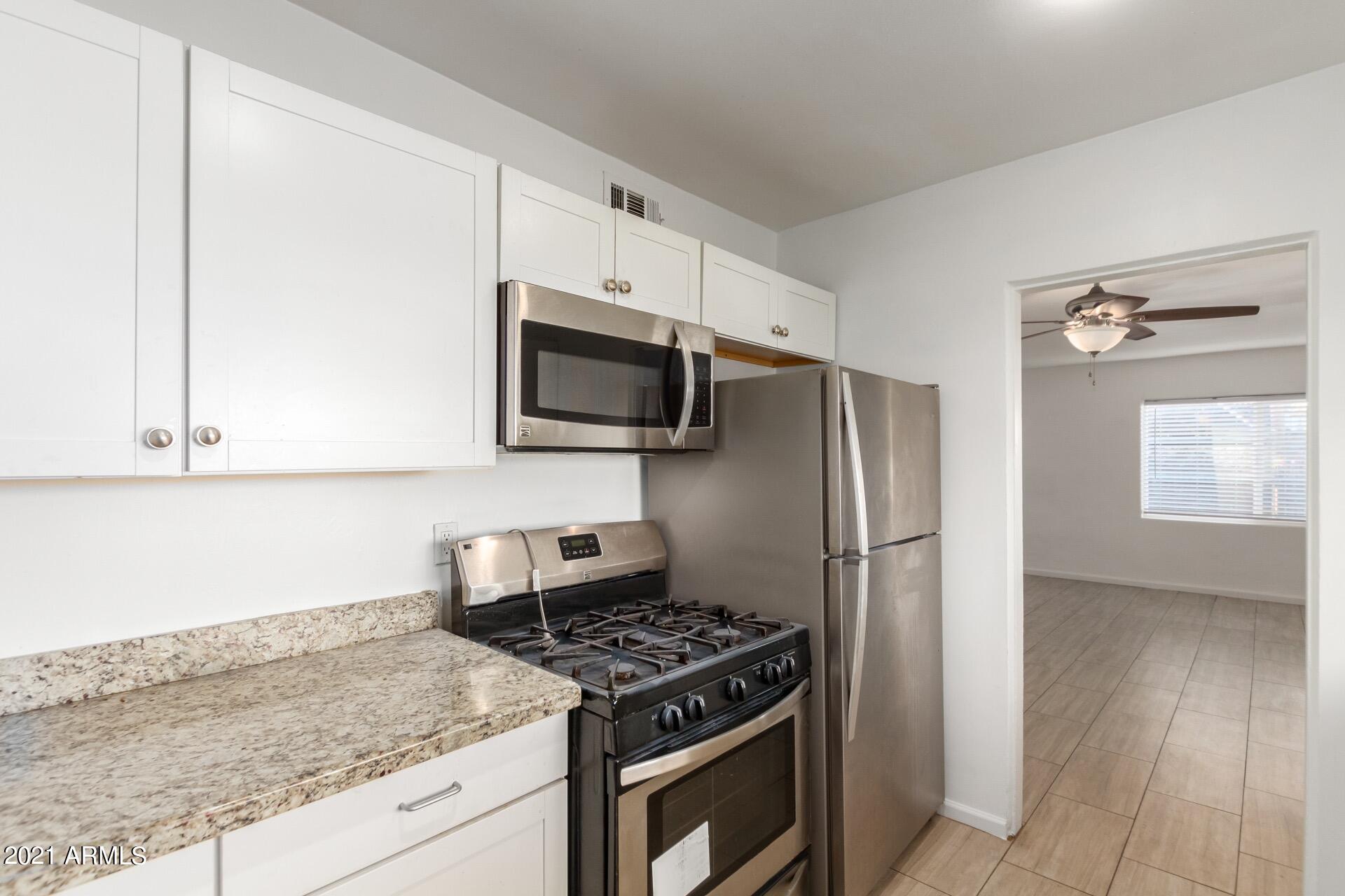 2015 West Monte Vista Road Phoenix, AZ 85009 - Photo 10 of 36 07 Monte Vista
