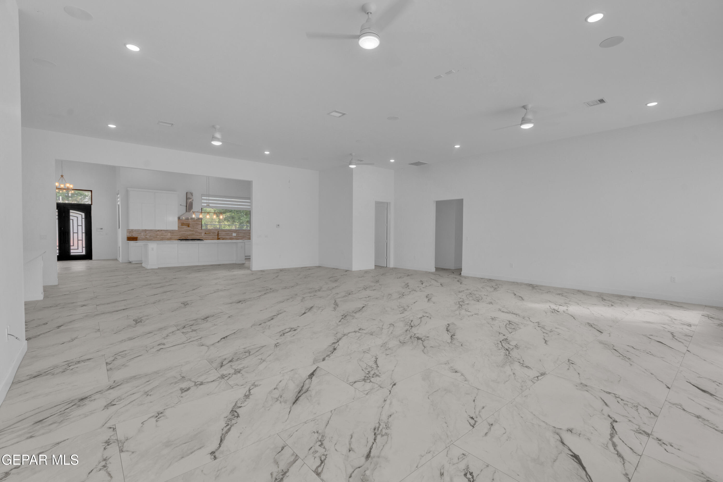 413 Pendale Road El Paso, TX 79907 - Photo 23 of 78 3 (5)