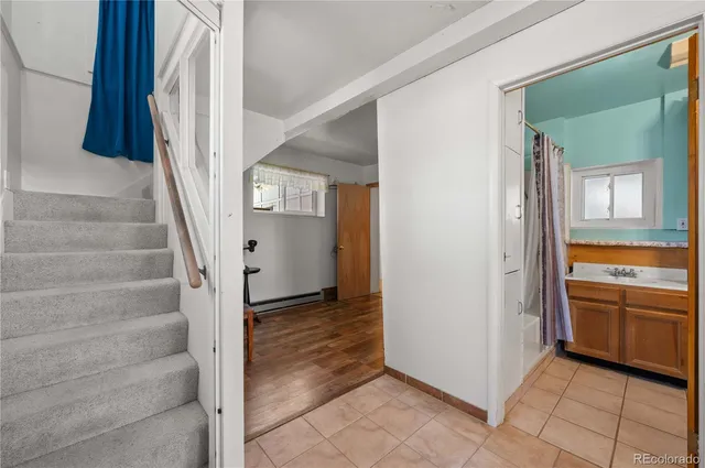 a kitchen that has a cabinets and a stove