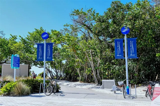 $2,950 | 2657 Riverbluff Parkway, Unit V122, Sarasota, FL 34231