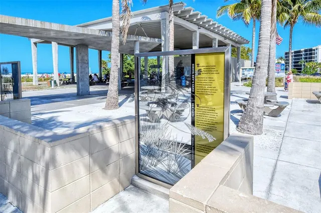 $2,950 | 2657 Riverbluff Parkway, Unit V122, Sarasota, FL 34231