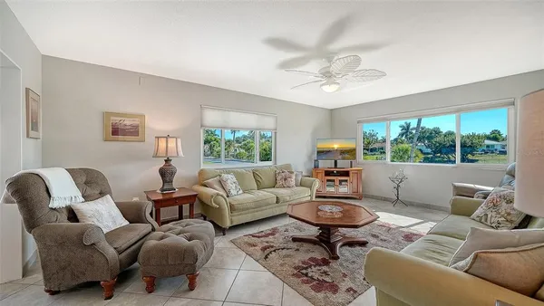 $3,500 | 2657 Riverbluff Parkway, Unit V122, Sarasota, FL 34231