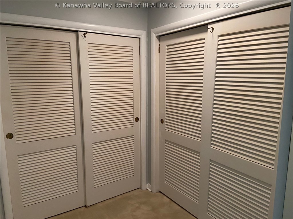1583 Nottingham Road Charleston, WV 25314 - Photo 13 of 31 Master BR closet area.