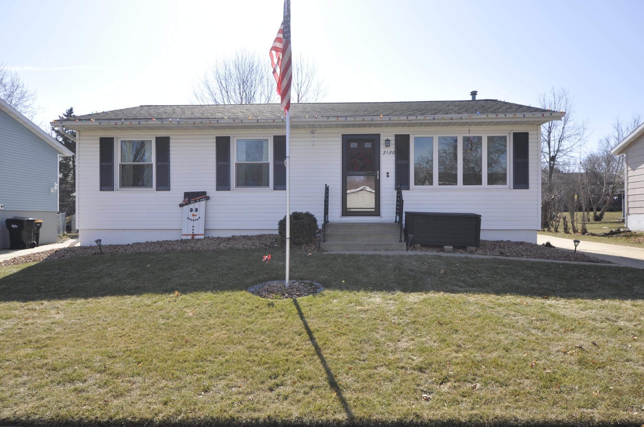 2120 50th Street Northwest Rochester, MN 55901 - Photo 2 of 30