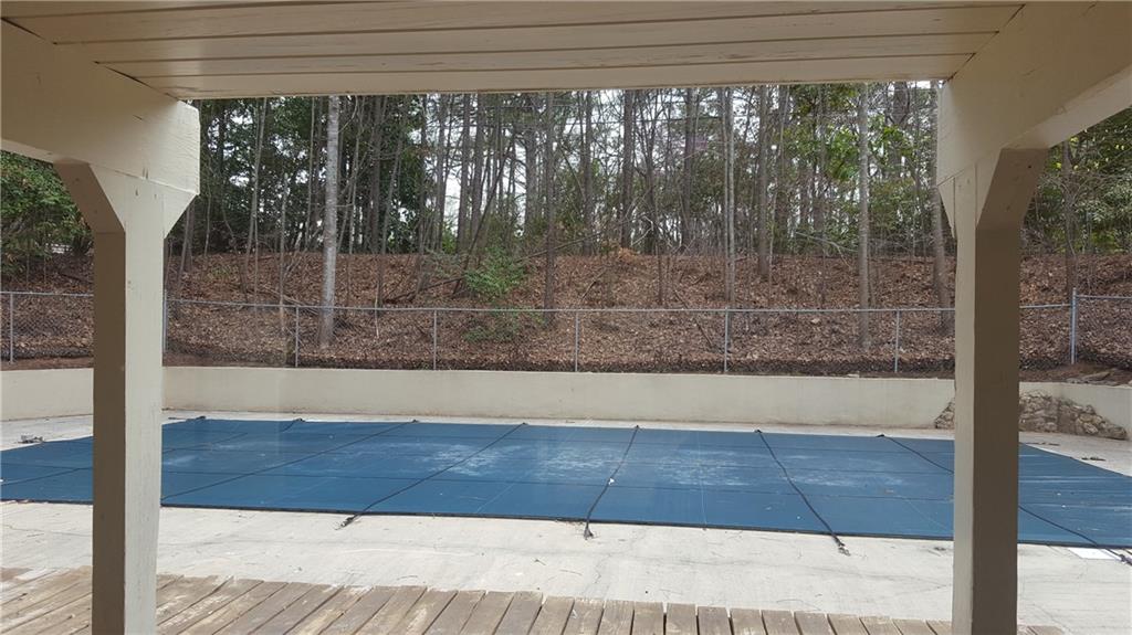 5270 Riverview Road Northwest Atlanta, GA 30327 - Photo 15 of 20