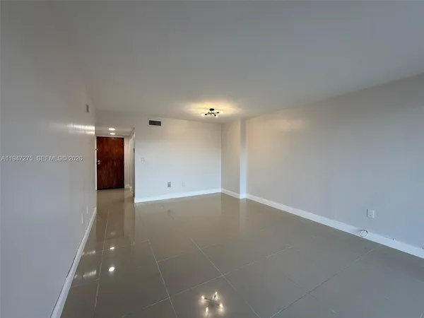 $2,250 | 5033 Northwest 7th Street, Unit 306, Miami, FL 33126