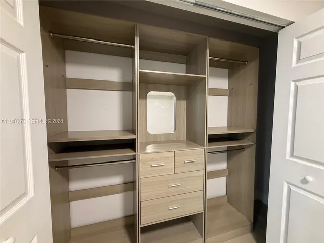 $2,400 | 5033 Northwest 7th Street, Unit 306, Miami, FL 33126