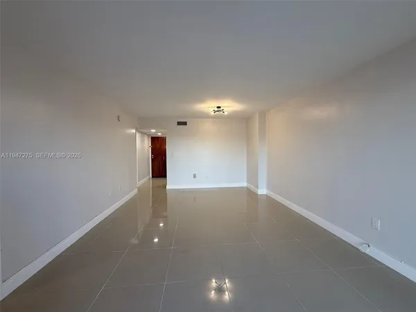 $2,250 | 5033 Northwest 7th Street, Unit 306, Miami, FL 33126