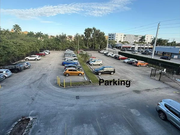 $2,250 | 5033 Northwest 7th Street, Unit 306, Miami, FL 33126