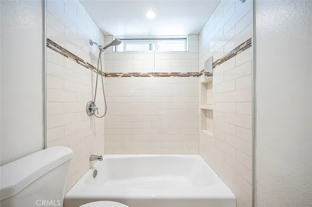 $5,950 | 18402 Oxboro Lane, Huntington Beach, CA 92648