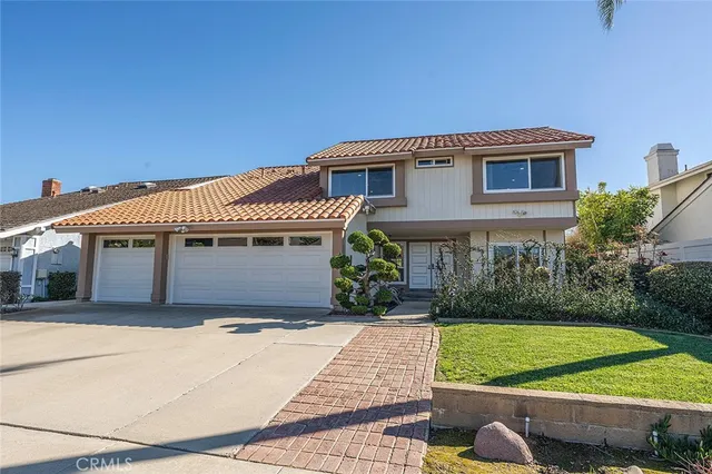 $5,950 | 18402 Oxboro Lane, Huntington Beach, CA 92648