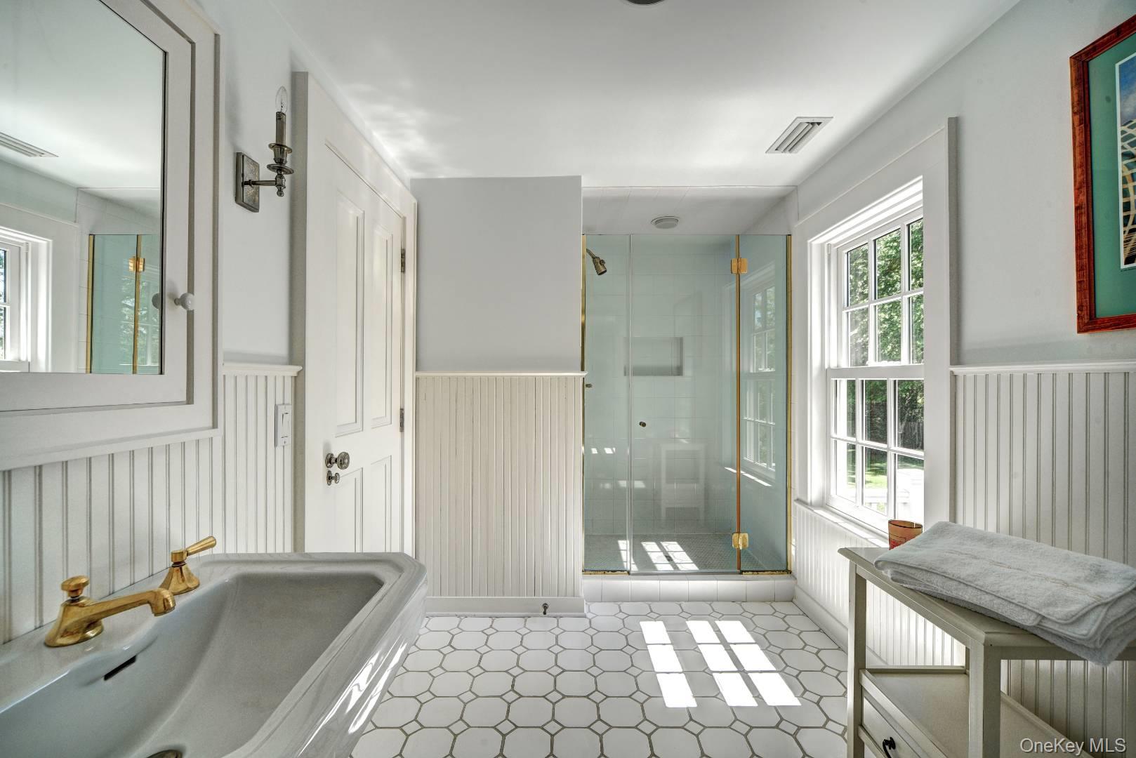 10 Jones Road East Hampton, NY 11937 - Photo 18 of 41