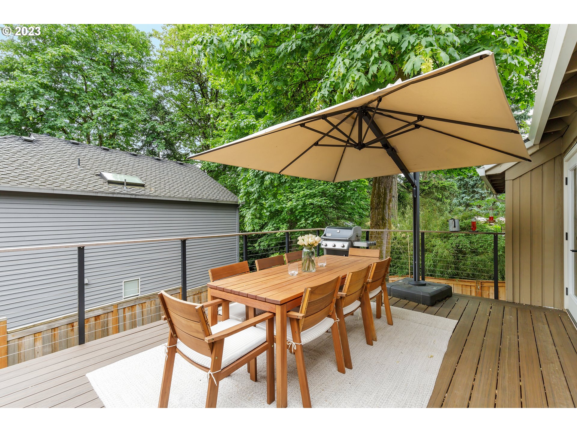 4816 Southwest Orchard Lane Portland, OR 97219 - Photo 28 of 36