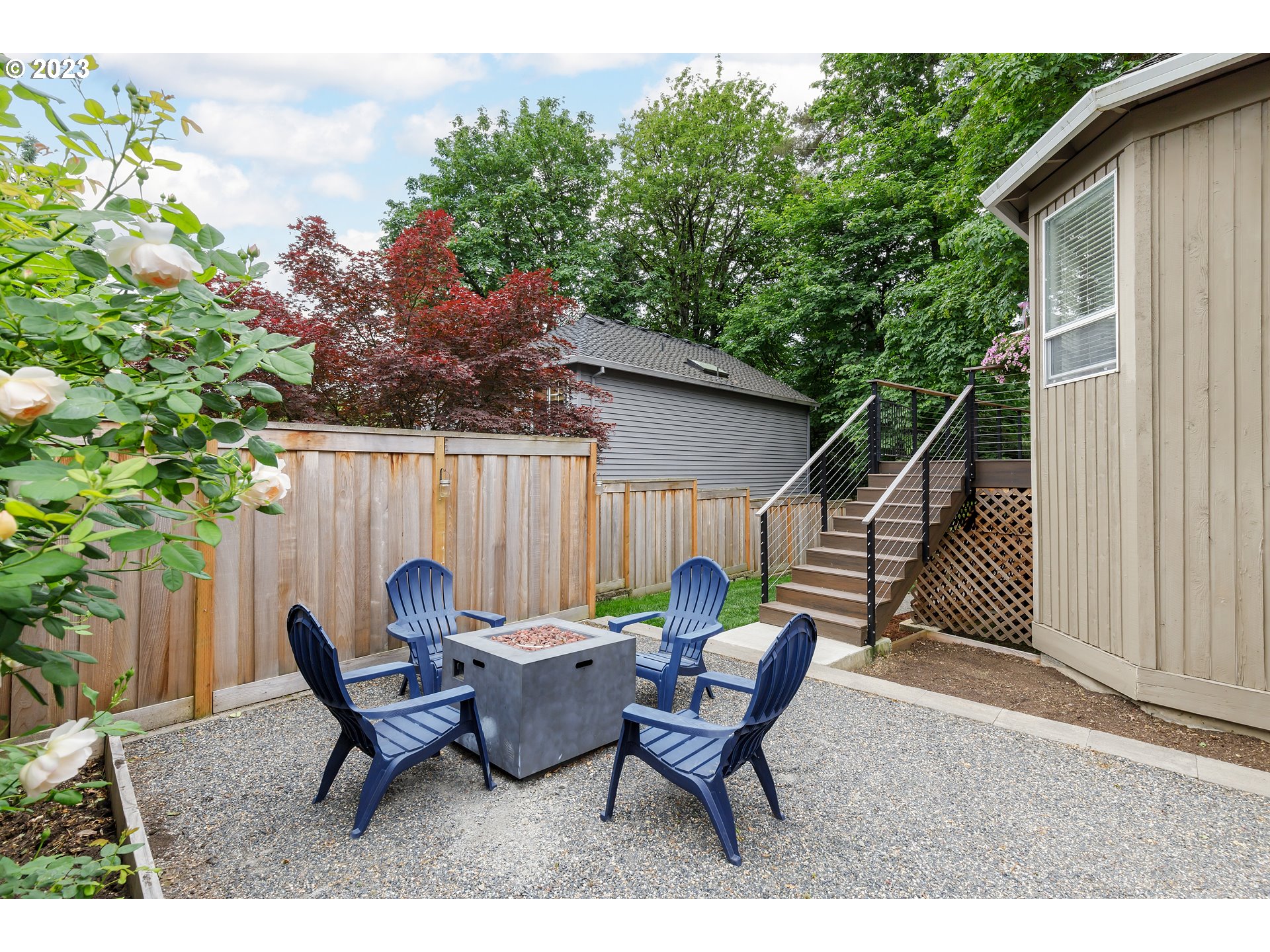 4816 Southwest Orchard Lane Portland, OR 97219 - Photo 31 of 36