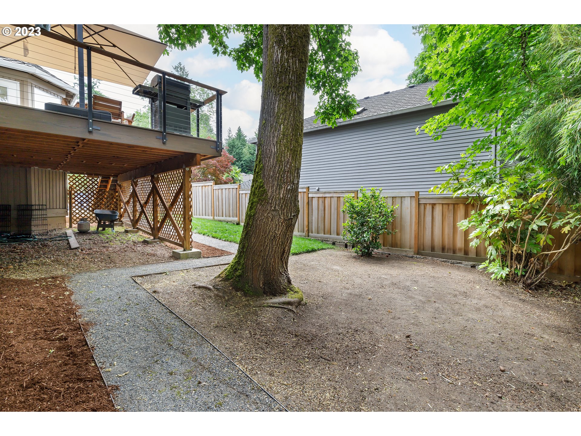 4816 Southwest Orchard Lane Portland, OR 97219 - Photo 35 of 36