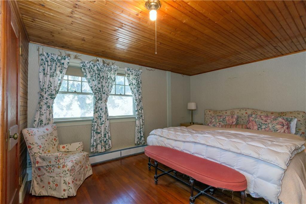 52 Ginn Point Road Owls Head, ME 04854 - Photo 16 of 32 Master bedroom