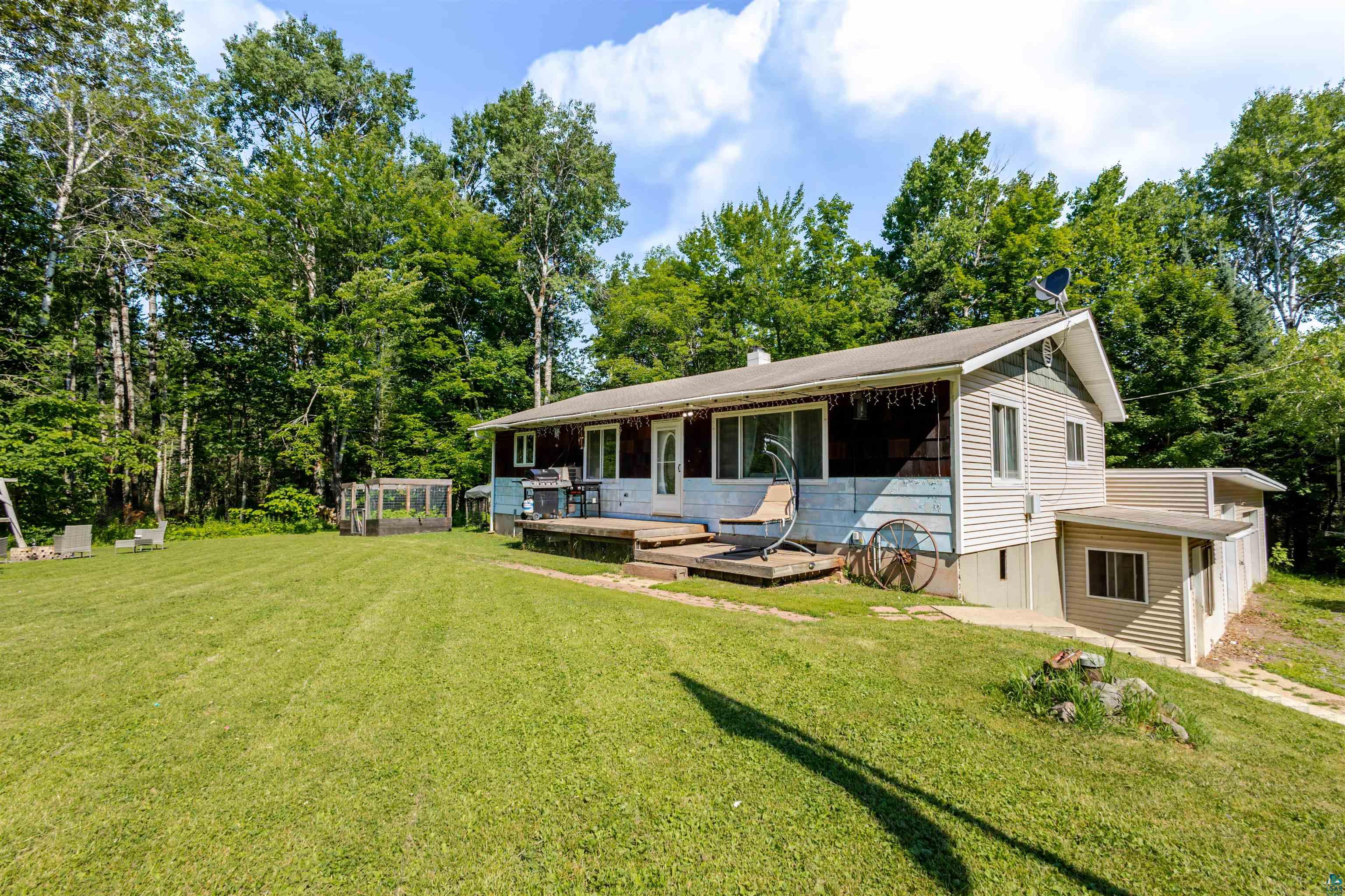 5539 South Darrow Road Superior, WI 54880 - Photo 1 of 19