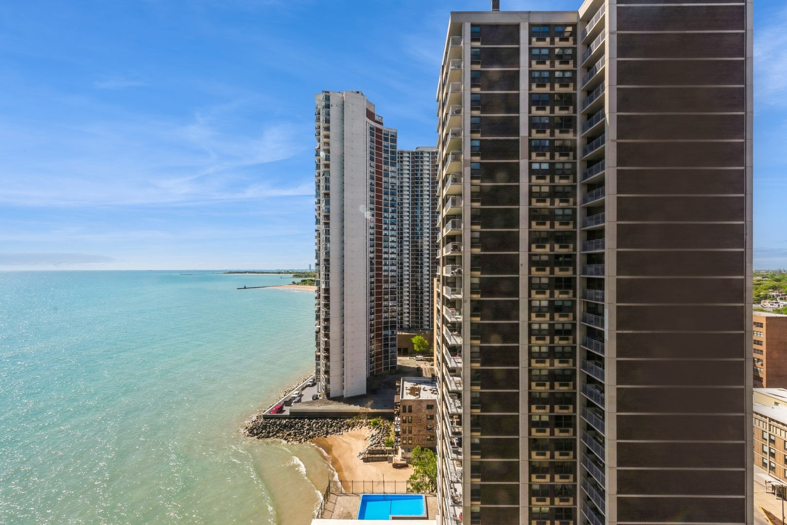 6157 North Sheridan Road, Unit 19J Chicago, IL 60660 - Photo 6 of 12